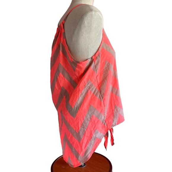 Womens Tank Top Large Coral Tan Chevron Tie Front Flowy Spaghetti Strap - Picture 3 of 7